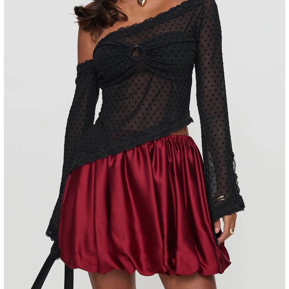 NWT PRINCESS POLLY Bubble Hem Red Satin Skirt - Picture 3 of 7